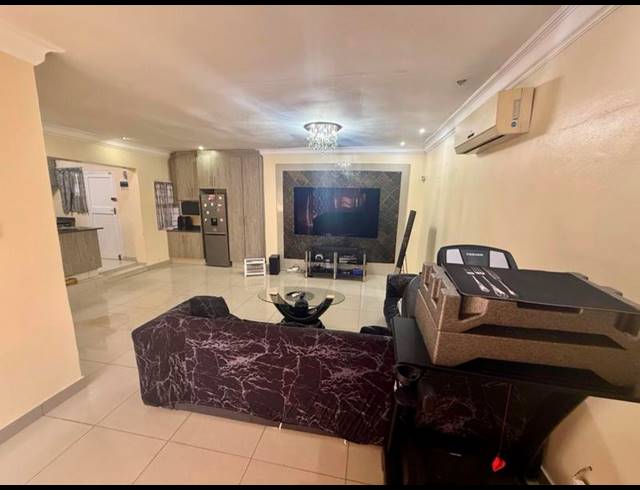 1 BEDROOM PROPERTY TO RENT IN RESERVOIR HILLS